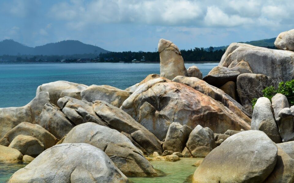 hin ta hin yai rocks