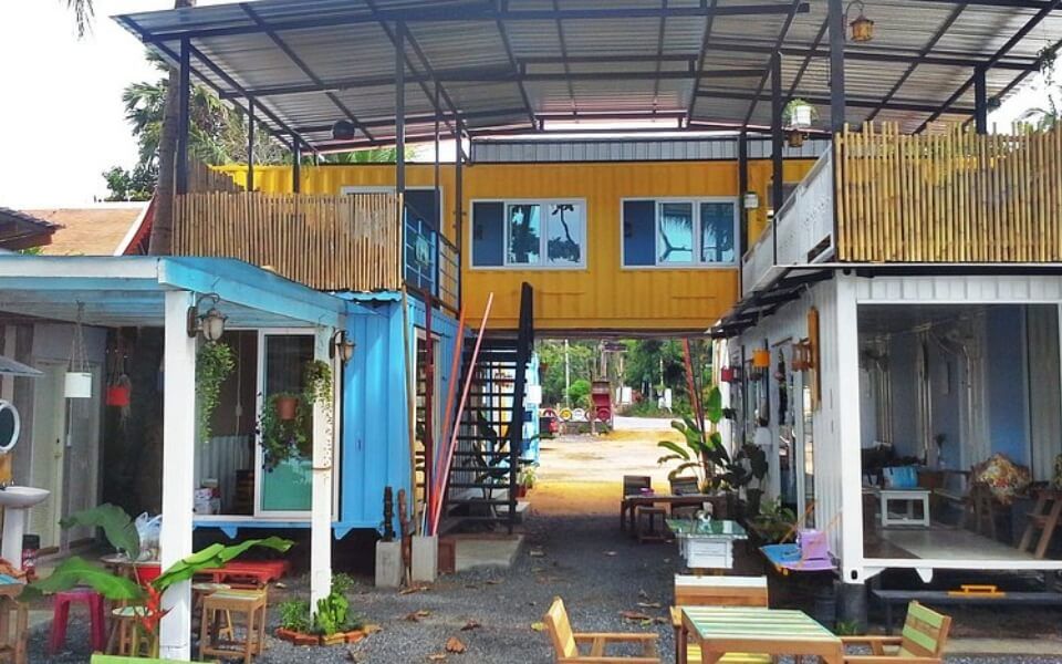 think & retro café samui